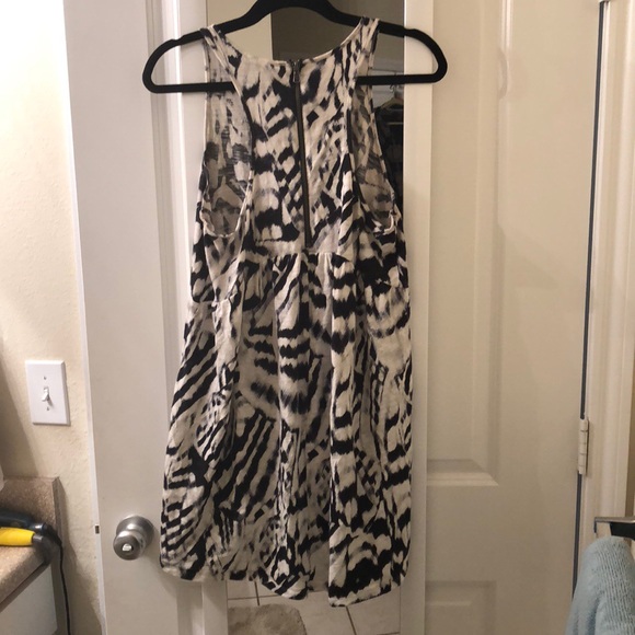 Tunic - Picture 3 of 4